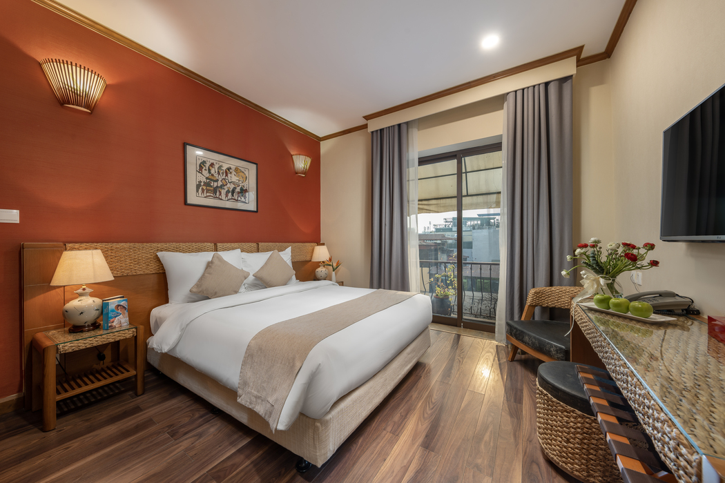 BALCONY DELUXE ROOM