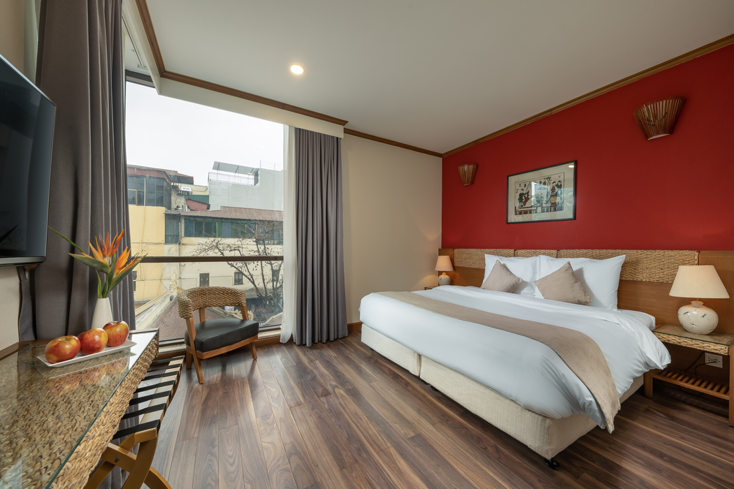 LUXURY DOUBLE OR TWIN ROOM