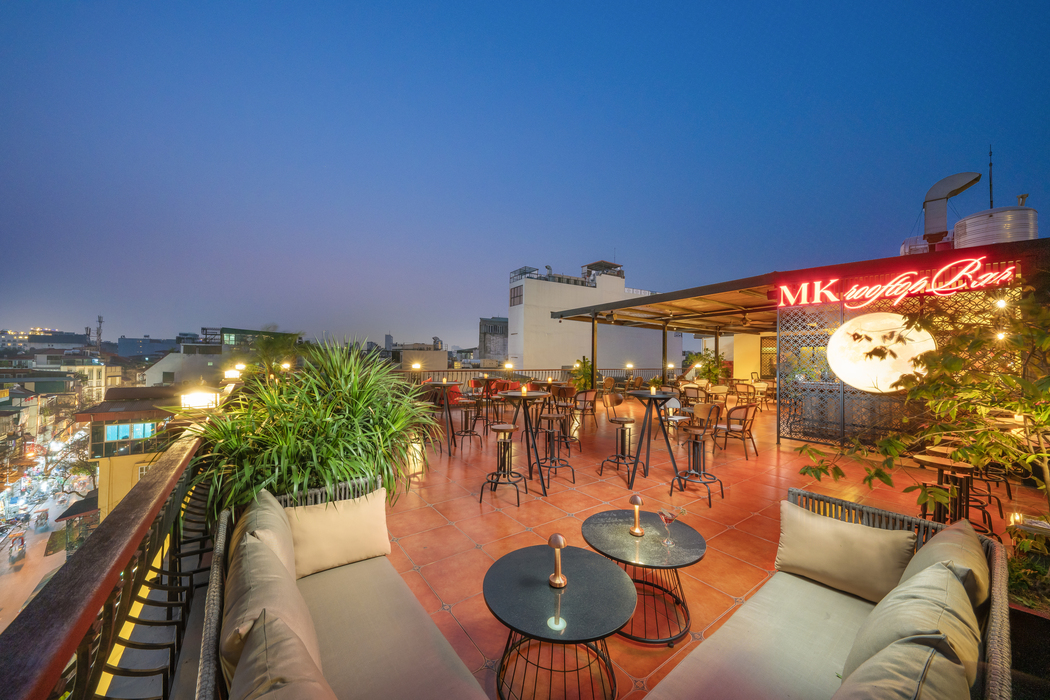 MK ROOFTOP BAR